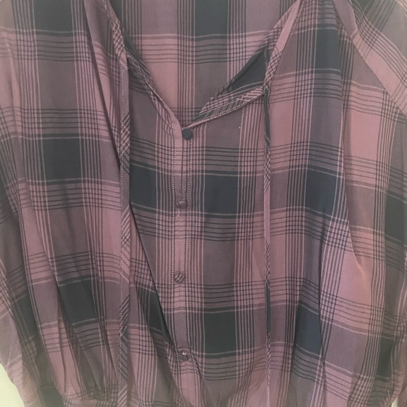 Express Long Sleeve Cropped Plaid Blouse with Smocked Band - Picture 2 of 5